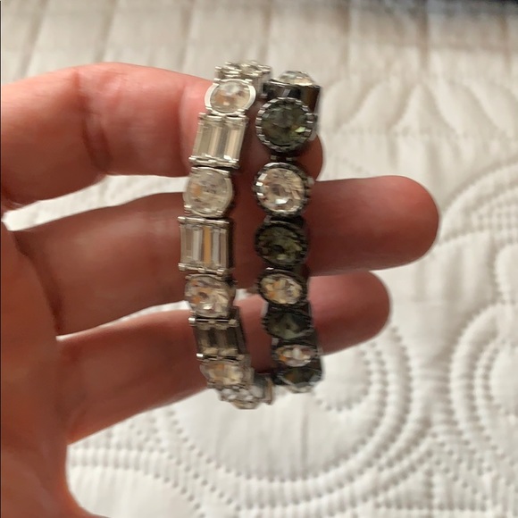 Black and silver bracelets. - Picture 4 of 4